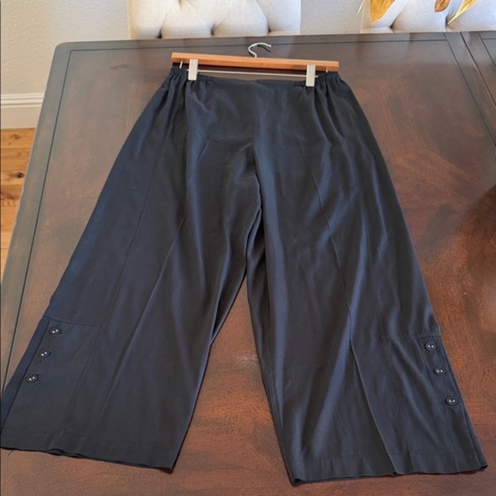 citron silk Black Button-Detail  easy pull on Pants  PM